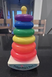 Anillos arco iris vintage Fisher-Price Rock-a-Stack juguete #627 base cuadrada EE. UU. años 70 - Imagen 1 de 5