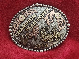 Champion Team Roping Trophy Belt Buckle☆Best Of The Best☆Texas☆2014☆R06 - Picture 1 of 15