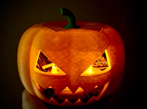 Jack-o-Lantern Candy Bowl Electric Tealight Holder | 3D Printed Halloween Decor - Picture 1 of 8