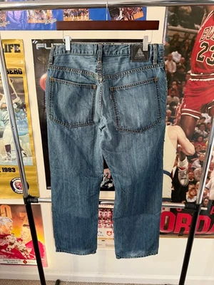 Vintage Y2K Levis Silvertab Relaxed Fit Baggy Dark Wash Skater Jeans Size 33X30 - Image 1 of 4