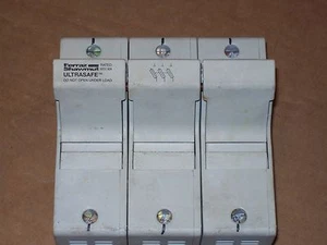 MEREN FERRAZ SHAWMUT US6J3 BLOCCO FUSIBILI DI SICUREZZA 600V 60A 3 POLI P362 - Foto 1 di 6