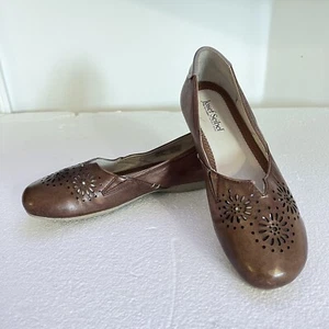 Josef Seibel 38 US 7 - 7.5 Brown Ballet Flat Shoes Floral Comfort Loafers NEW - Picture 1 of 10