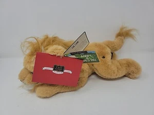 FAO Schwarz 2013 Lion African Plush 20" Toy Stuffed Animal Soft Tan New With Tag - Picture 1 of 10