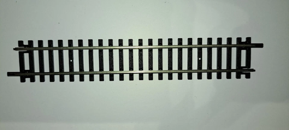 Hornby R 600, Standard gerade, Spur 00 Silber Nickel