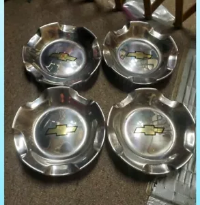 2007-2009 20" Chevy Avalanche Silverado Suburban Tahoe 9597686 -Center Cap Set 4 - Picture 1 of 13