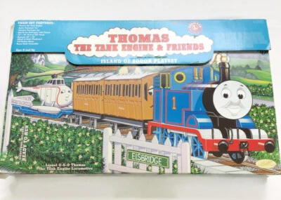 Lionel O-Gauge Thomas the Tank Engine & Friends Island of Sodor Train Playset - Image 1 of 4