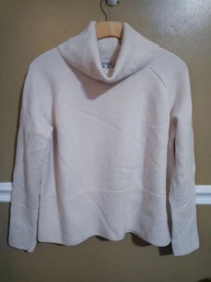Suéter Athleta Crema Lana y Cachemira Cuello Tortuga Gorpcore Exterior Cálido Suave Mediano Foto 1 de 4