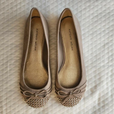 Zapatos planos informales sin cordones Antonio Melani grises con tachuelas de cuero para mujer talla 7,5 Foto 1 de 4