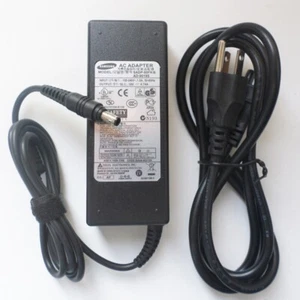 Adaptador de CA original de 90 W para computadora portátil para Samsung R520 R530 R560 R580 R730 RF710 R719 - Imagen 1 de 5