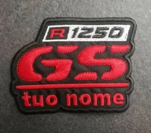 PATCH R1250 GS TUO NOME PERSONALIZZATO TERMOADESIVO EMBROIDERY ROSSO - Bild 1 von 2