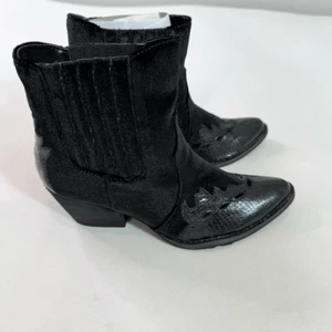 VOLATILE Boots Womens 7 Black Western Sava Velvet Country Festival New Boho - Picture 1 of 10