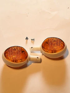 2xLenkerblinker E-Zeichen Simson /Ochsenaugen +Schrauben+Birnen  KR51-1+2 MZneu - Imagen 1 de 1
