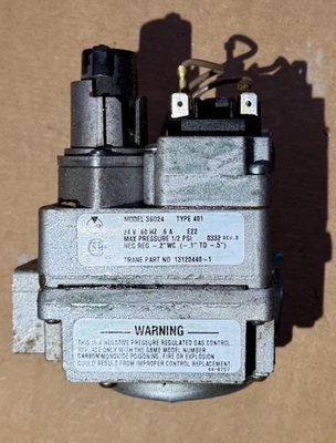 Válvula de gas regulada por presión negativa White Rodgers 36D24 901 TRANE 13120440-1 Foto 1 de 3