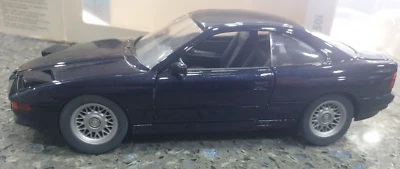 Genuine BMW dealer Schabak 1:24 die cast - BMW 850i - Dark Metallic Blue  in box - Image 1 of 4