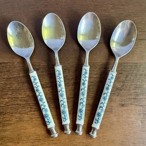 Set of 4 VTG W Brite Stainless & Porcelain Spoons Blue & White Floral Teaspoons - Picture 1 of 4
