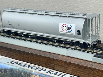 COOP FARMLAND INDUSTRIES FLIX CYLINDRICAL COVERED 4 BAY HOPPER CAR- HO Scale NEW - Image 1 of 4