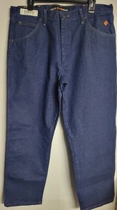 Wrangler FLAME RESISTANT 31 Relaxed Men's Jeans Size 36x30 NWT - Picture 1 of 4