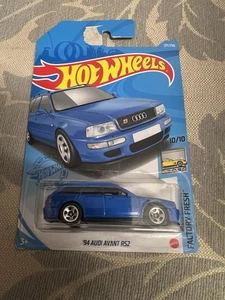 Hot Wheels '94 Audi Avant RS2 Blue FACTORY FRESH 10/10 GRX27 - Picture 1 of 1