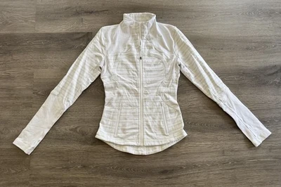 Chaqueta Lululemon Forme Doble Raya Nimbus Blanco Tostado 6 Rara 🔥🔥 Foto 1 de 4