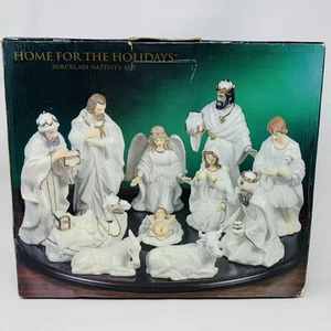 Vintage'99 NEU Home for Holidays May Co handbemalte Porzellan Krippe Holzsockel - Bild 1 von 8