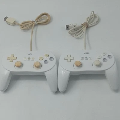 Nintendo Wii Blanco Clásico Pro Controlador Lote RVL-005 OEM Lote De 2 Sin Probar  Foto 1 de 4