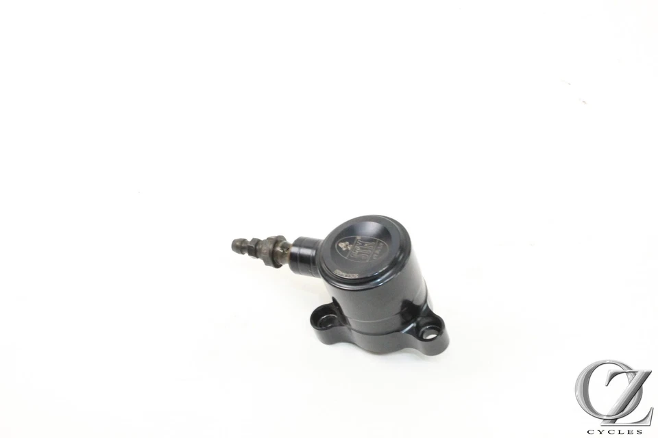 2011 11 Ducati Monster 696 STM Italy Clutch Slave Cylinder - Изображение 1 из 4