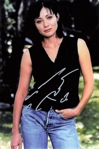 Shannon Doherty UH Charmed Foto vom Original Auto UH #110 - Picture 1 of 1