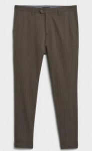 BANANA REPUBLIC Men's Slim Tapered Fit Olive Herringbone Ankle Length Pants *M3