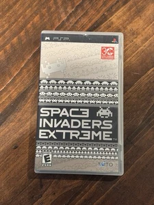 Space Invaders Extreme - PlayStation Portable (Sony PSP) - Foto 1 di 2