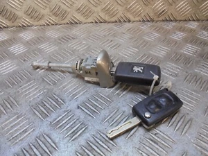 PEUGEOT 3008 2010 1.6 HDI 5DR MK1 IGNITION BARREL WITH 2 KEY 59395J01 - Picture 1 of 2