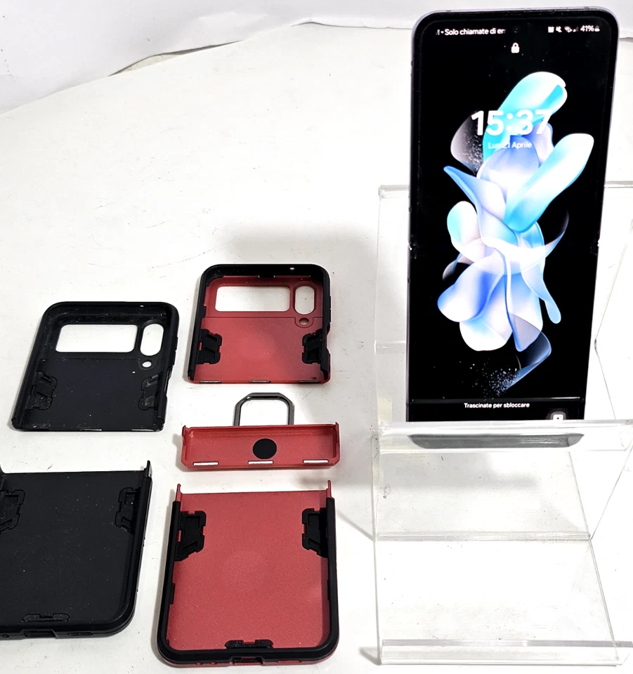 Samsung Galaxy Z Flip4 SM-F721U1 256 GB 3Gb Smartphone (sbloccato) difetto - Immagine 1 di 4