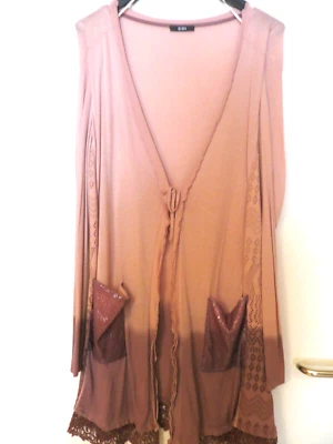 BIBA  Fein-Strick-Long-Weste-Jacke,Gr.40,42,L,XL,  neu,rosa-aubergine - Bild 1 von 4