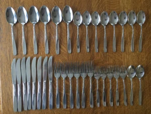 Rare Vintage Towle SCC stainless Japan wavy line wave Flatware 35 pcs - Picture 1 of 10