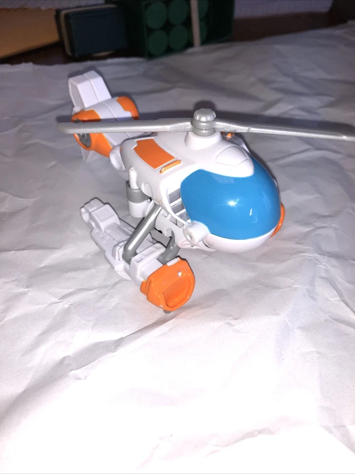 PLAYSKOOL HEROES TRANSFORMERS RESCUE BOTS BLADES FIGURE Griffin Rock Rescue Team - Image 1 of 4