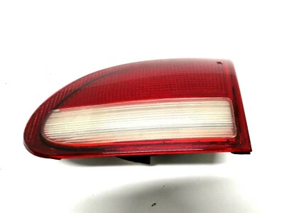 Chevrolet Cavalier 1995-1999 luz trasera pasajero tapa montada derecha OEM 95-99 Foto 1 de 4