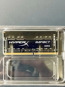 Un modulo SDRAM Kingston HyperX HX426S16IB2K2 (16 GB) DDR4-2666 - Foto 1 di 2