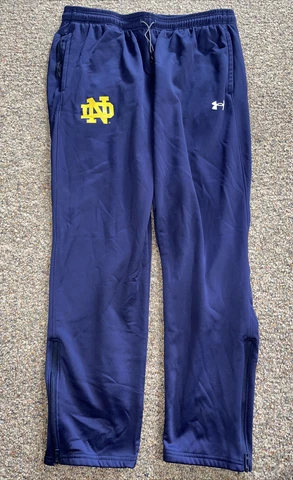 USED TEAM ISSUED NOTRE DAME FOOTBALL UNDER ARMOUR TRAVEL PANTs XL Cover