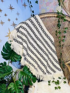 Vintage Boho Crochet Shawl Hippie Triangle Knit Wrap Cape Cottage Whimsy Scarf - Picture 1 of 7