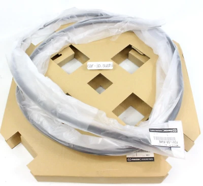 MAZDA Genuine FD3S RX7 RX-7 Rear Grass Window Molding Seal Rubber FD01-50-6G0B - Image 1 of 4