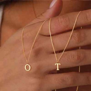 Collar Colgantes Inicial Simple 26 Letras Para Mujer Niña Divertido - Imagen 1 de 24
