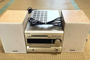 Onkyo Fr-V3 Cd/Md Tuner Amplifier Hi-Fi Stereo Receiver Compact Audio System - Picture 1 of 5