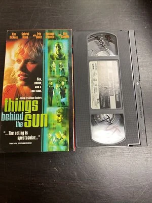 Things Behind The Son (VHS, 2001) Kim Dickens, Gabriel Mann, Don Cheadle Foto 1 de 4