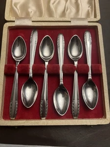 Demitasse 5" Löffel 6er Set Made in England in gefütterter Box mit Patentnummer - Bild 1 von 4