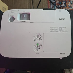 NEC NP-P401W 3LCD HDMI VGA Projector power cord and remote included! - Picture 1 of 7