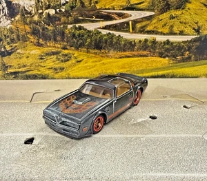 Hot Wheels ‘77 Pontiac Firebird T/A #206 HW ‘24 Super Treasure Hunt Loose VHTF! - Picture 1 of 3
