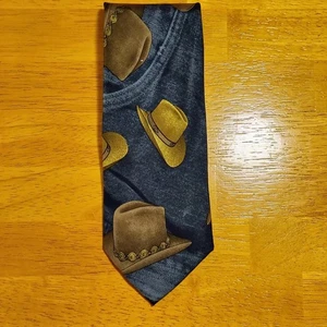 Cravatta cappello cowboy Hugo Boss vintage 100% seta con sfondo jeans blu - Foto 1 di 4