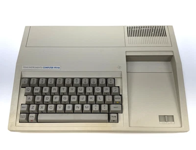 TI-99/4a Computer Texas Instruments PHCOO4A hellbraun nur Konsole (getestet funktioniert) - Bild 1 von 4