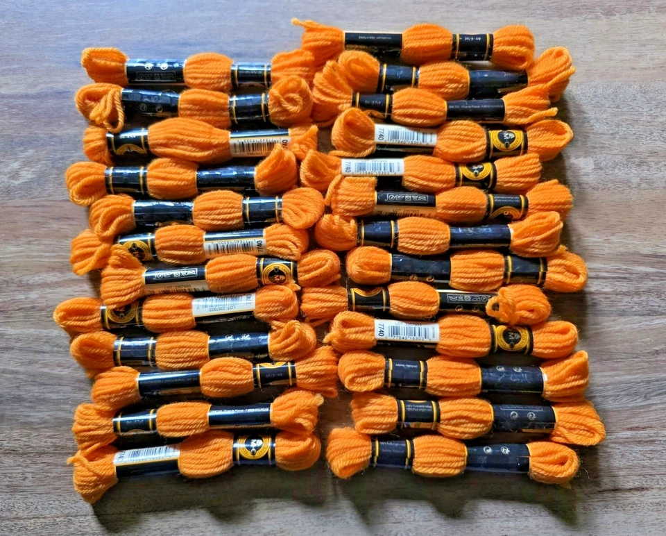 DMC Tapestry Wool Lot of 25 Skeins 7740 ORANGE 8.7 yd 8m Laine Colbert More! - Image 1 of 4