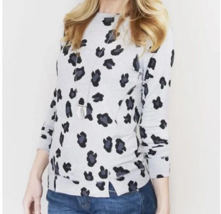 Top Kensie Manga Larga Estampado Animal Gris y Negro Talla Pequeña Oficina Profesional Foto 1 de 4