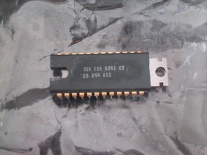 155-0241-02 U800 Horiz Output IC for Tektronix Oscilloscope 2465B 2465A 2467B - Picture 1 of 1